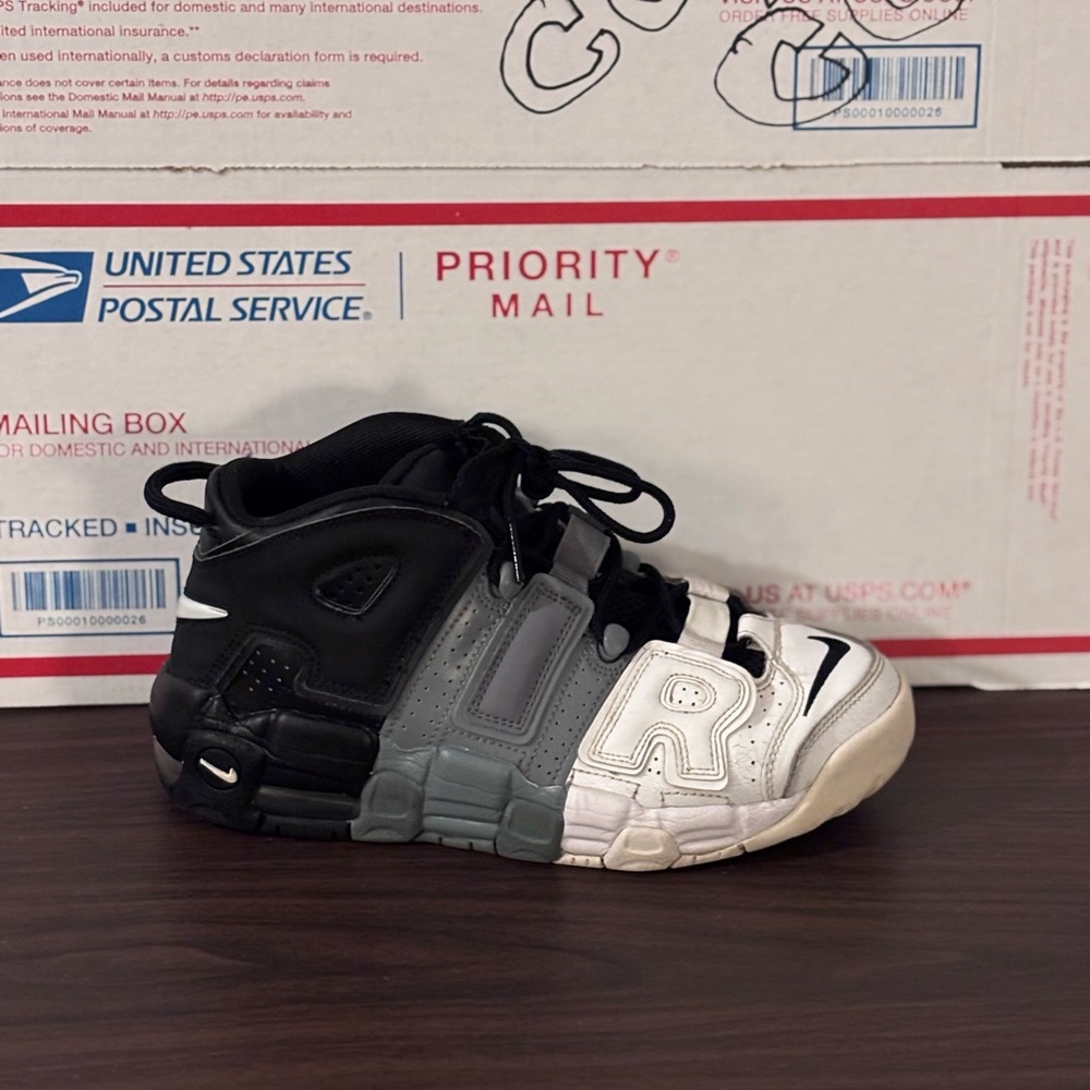Nike Air More Uptempo GS “Tri-Color” 415082-005 Youth Size 5
